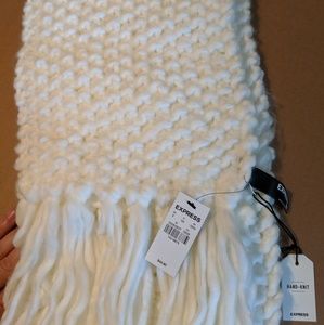 BNWT Express scarf